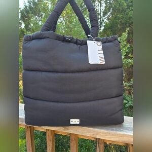 New Wilo Black Unisex Bag